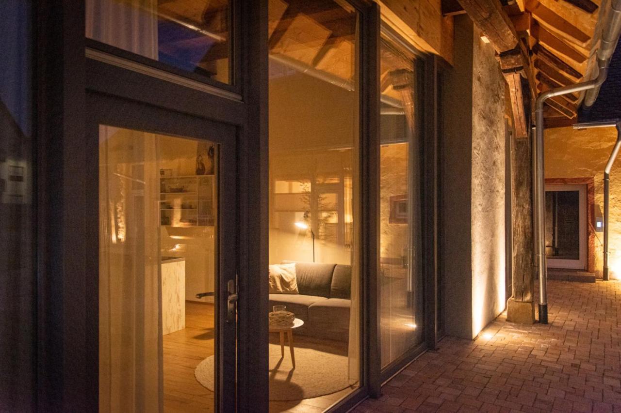Baumgartners Dreiseithof - Historisch, Modern, Zentral Appartement Bad Krozingen Buitenkant foto