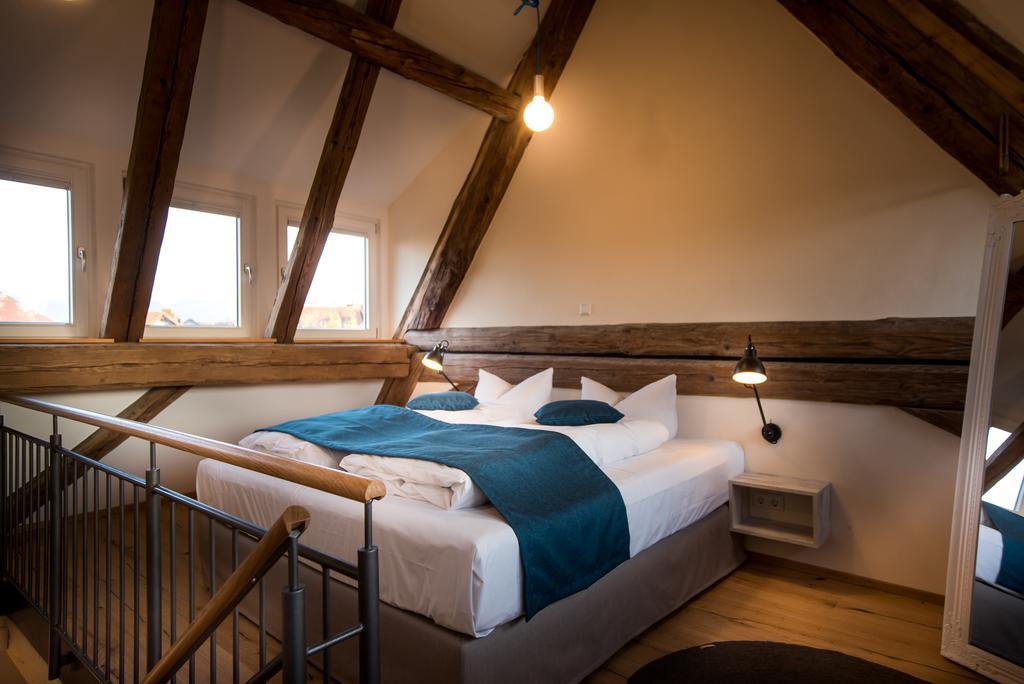 Baumgartners Dreiseithof - Historisch, Modern, Zentral Appartement Bad Krozingen Buitenkant foto